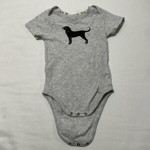 The Black dog grey 18M onsie
